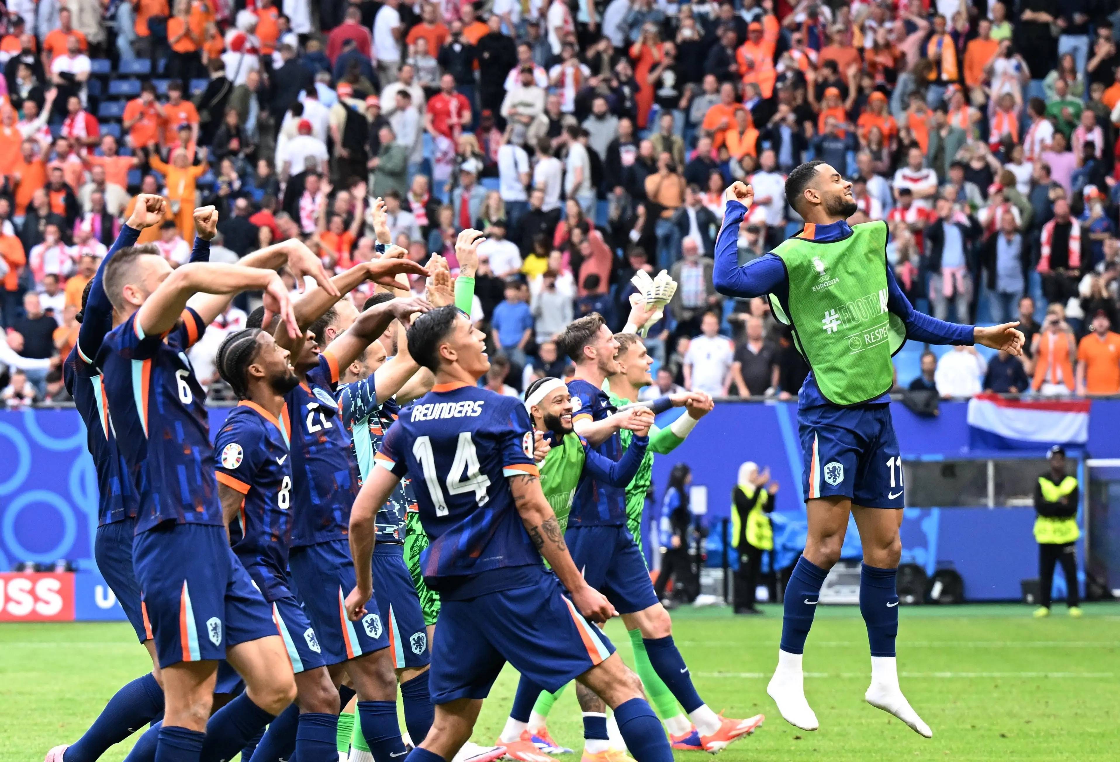 乐鱼-包含布莱顿迎英超关键赛,国际比赛日强势反弹,底气十足,团队化学反应显著的词条-乐鱼